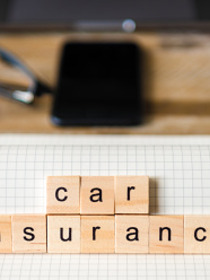 Assicurazione auto: come scegliere la migliore polizza RCA online